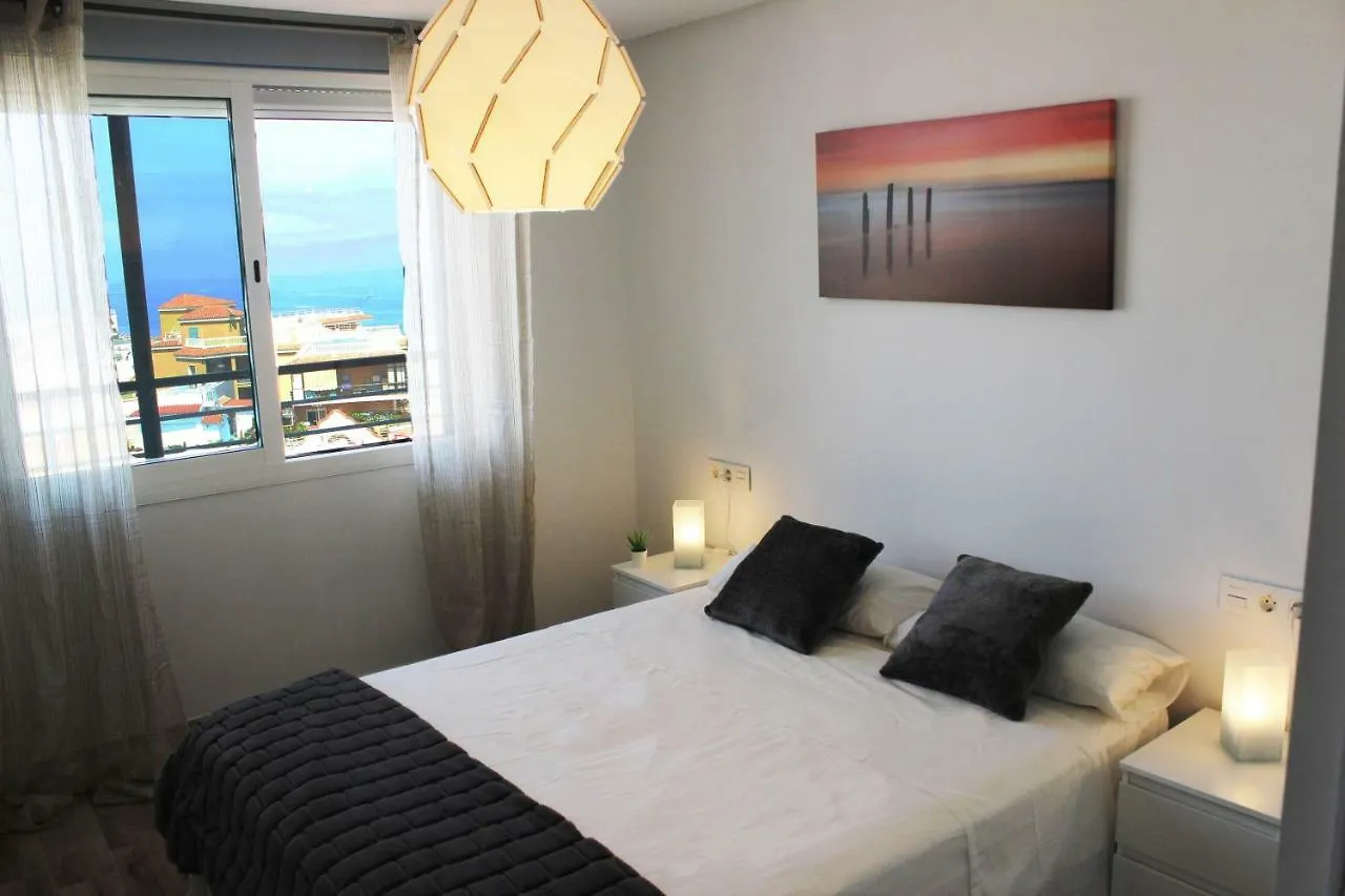Nogalera Beach Apartment Τορρεμολίνος
