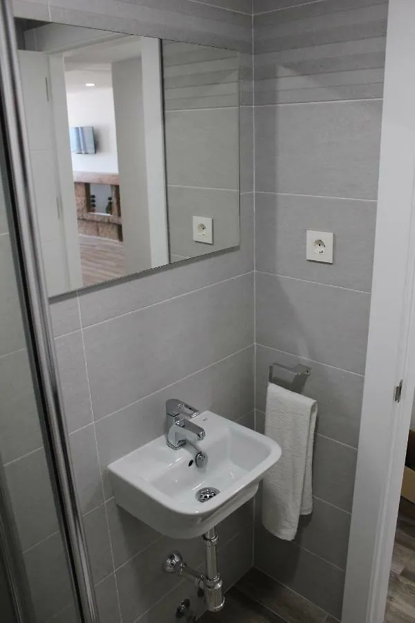 Nogalera Beach Apartment Τορρεμολίνος